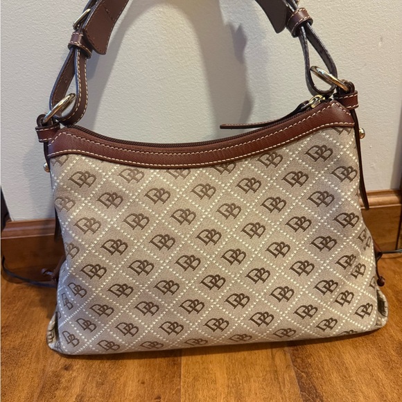 Dooney & Bourke Tan and Brown Monogram Shoulder Bag - Picture 4 of 10